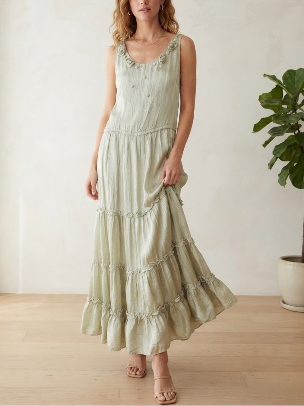 Linda Lundstrom Sleeveless Summer Tiered Maxi Dress in Sage Green Size 14 Large